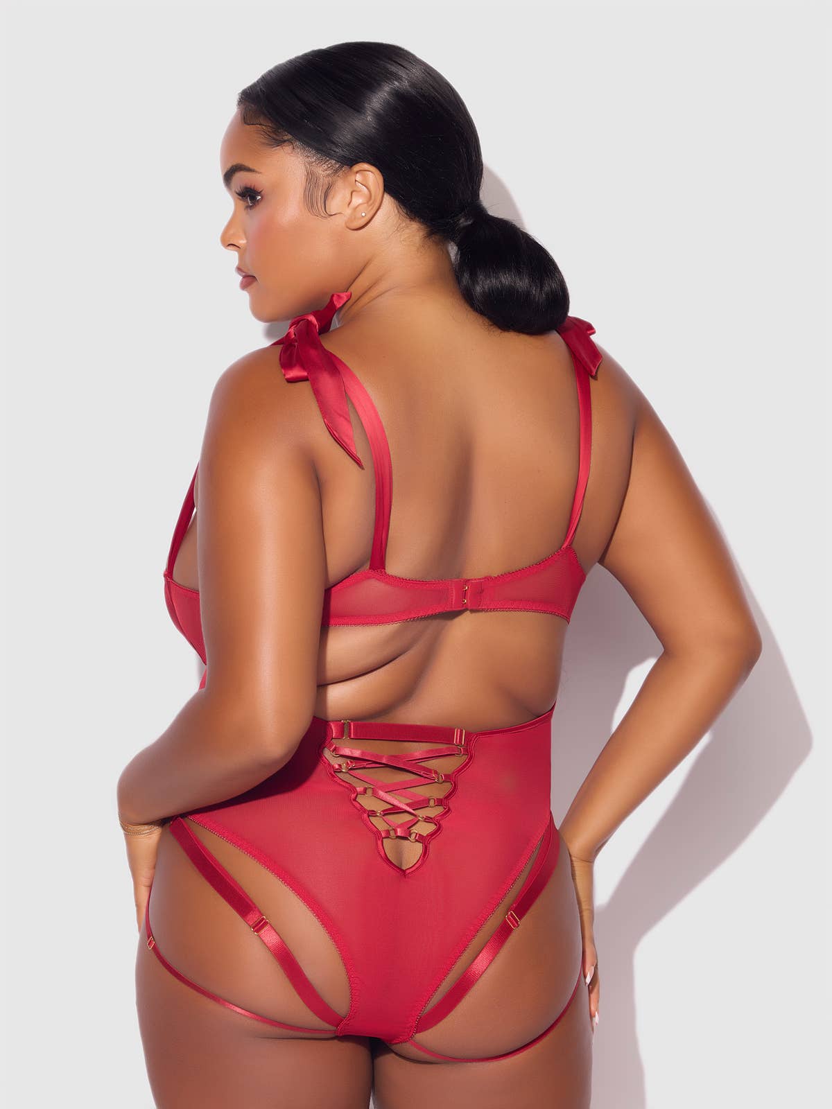 
                  
                    EMBROIDERED LACE TEDDY: CRIMSON RED
                  
                
