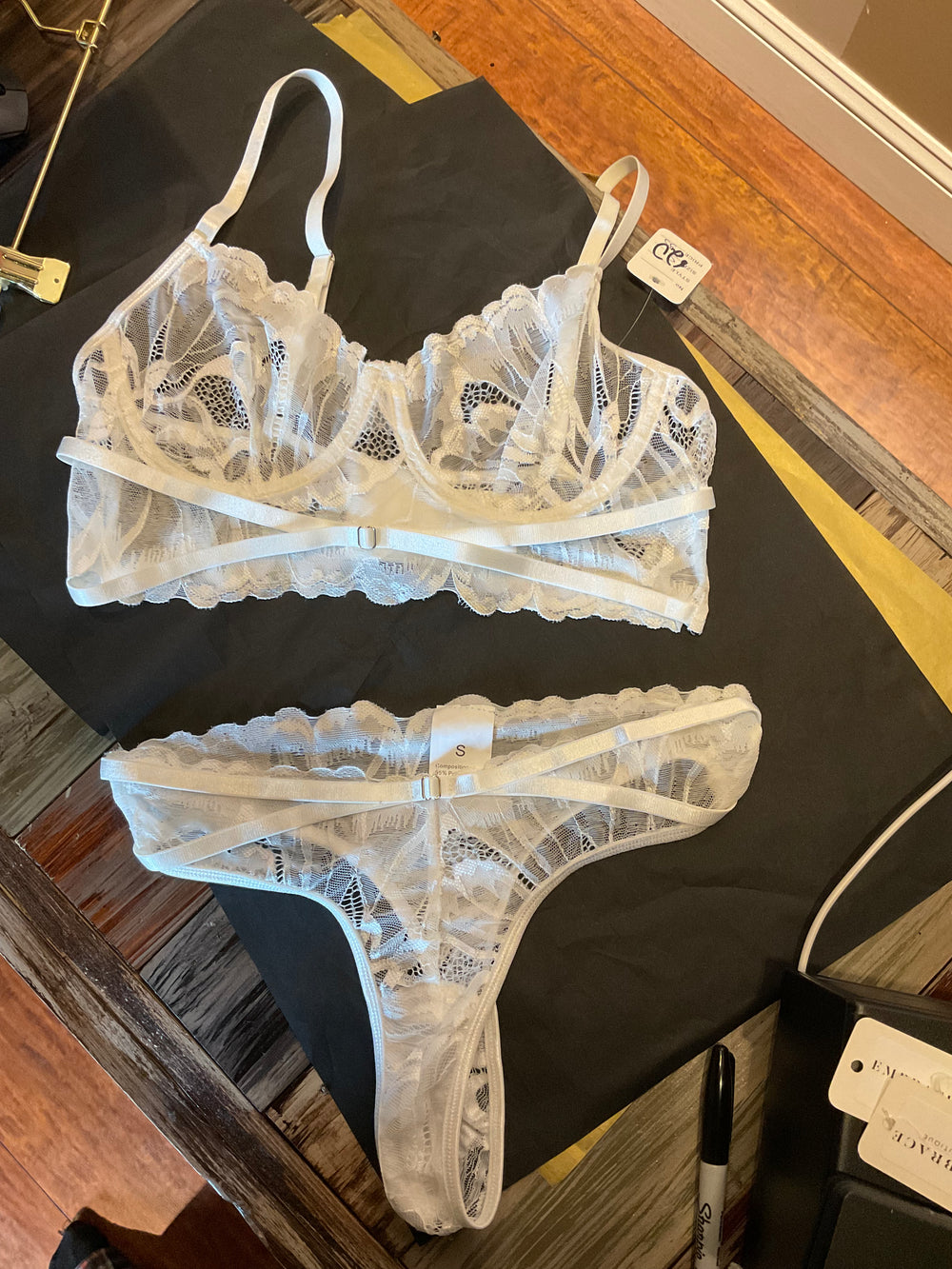 White Lace Bralette Sz L
