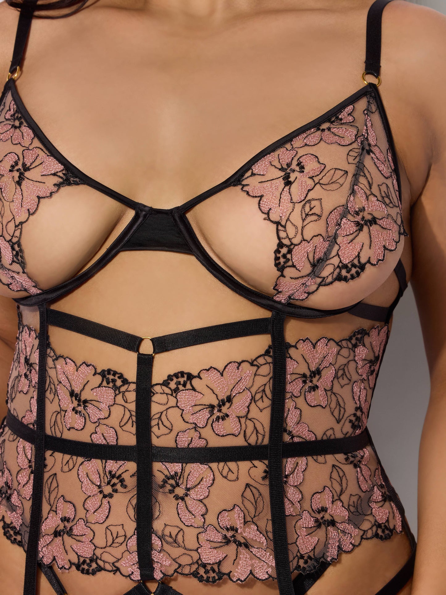 
                  
                    NOVA BLACKLIGHT BUSTIER SET
                  
                
