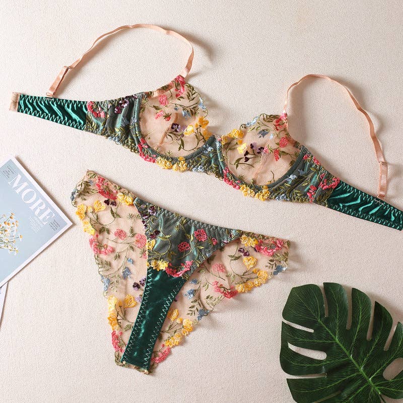 
                  
                    Floral Print Sexy Underwear Set: Green
                  
                